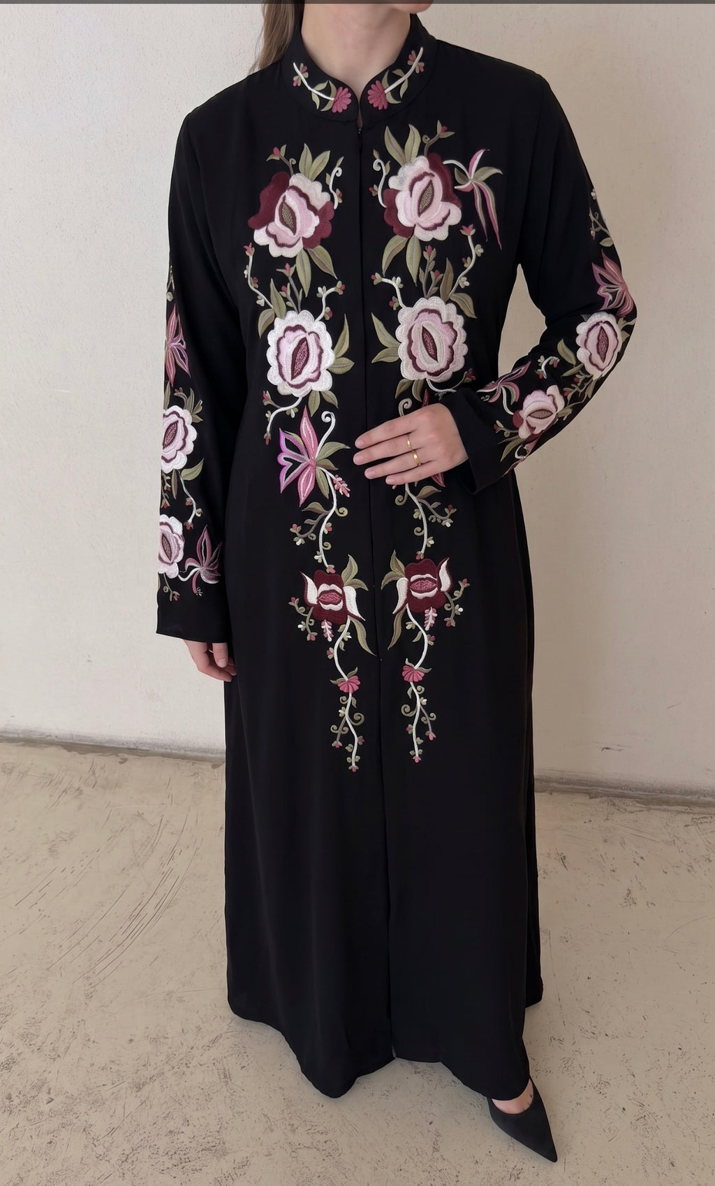 Ilariya 238