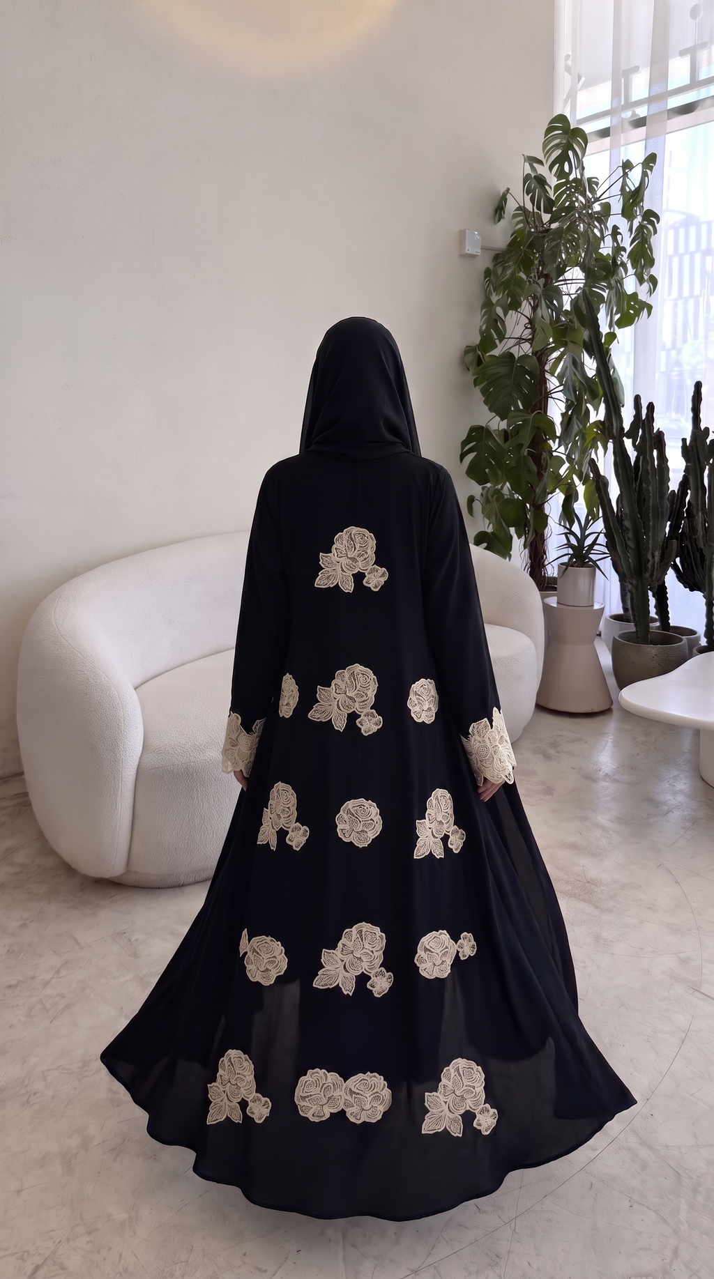 Ilariya 285