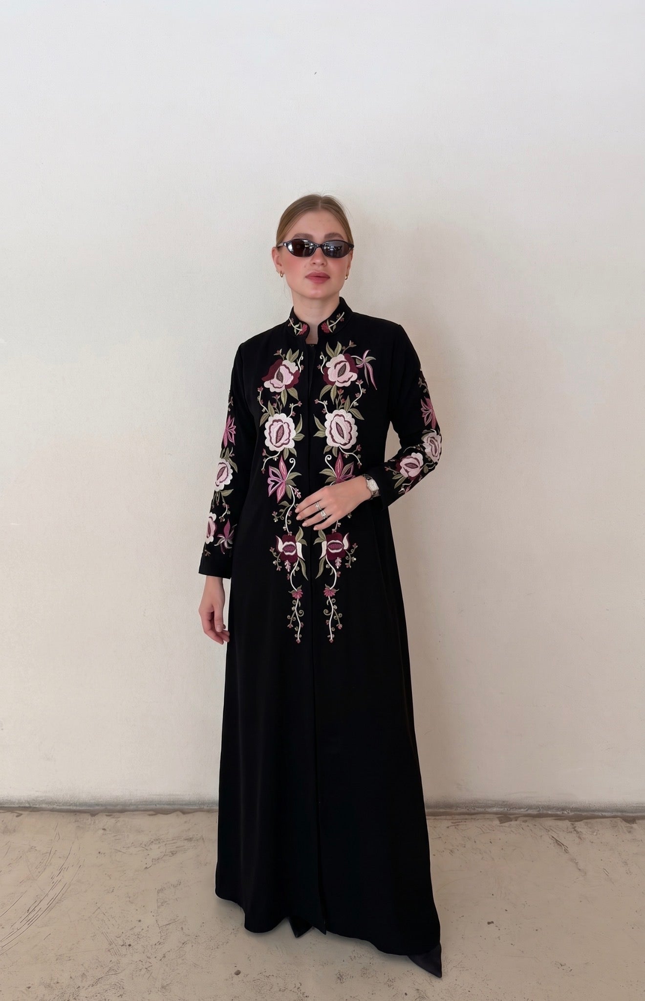 Ilariya 238