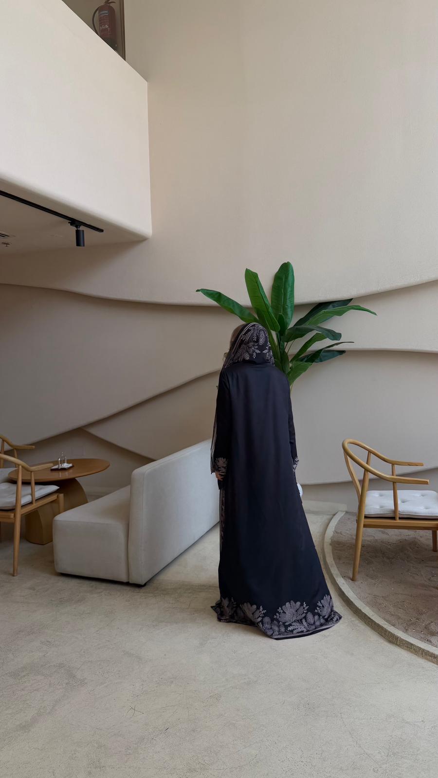 Ilariya 198