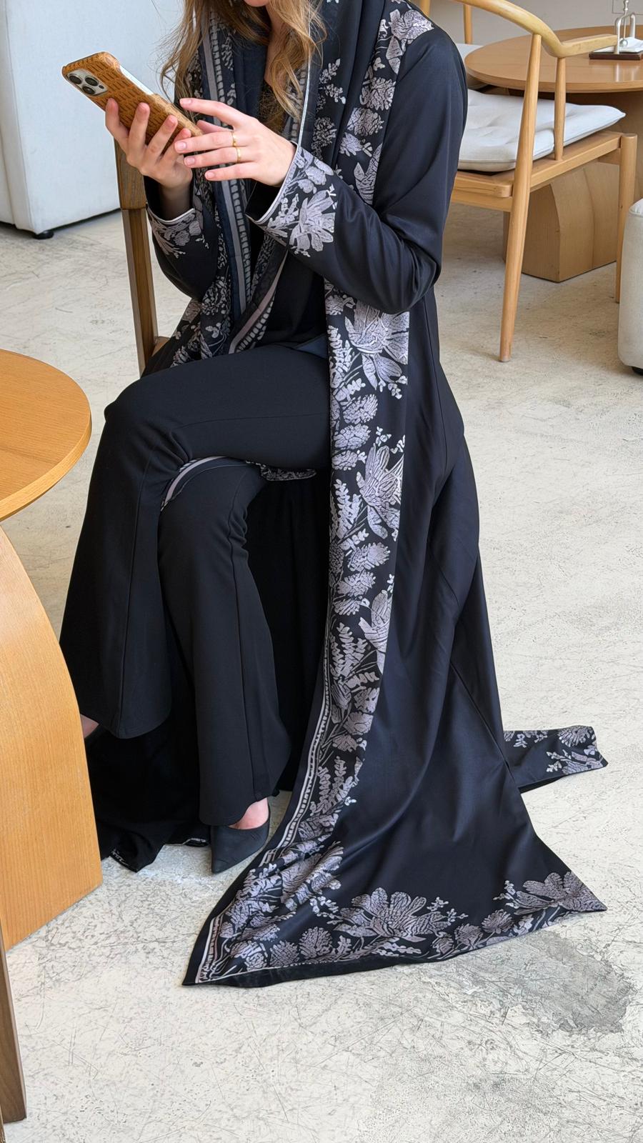 Ilariya 198