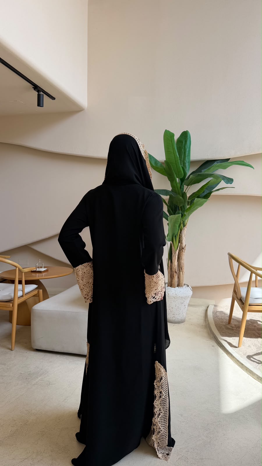 Ilariya 209