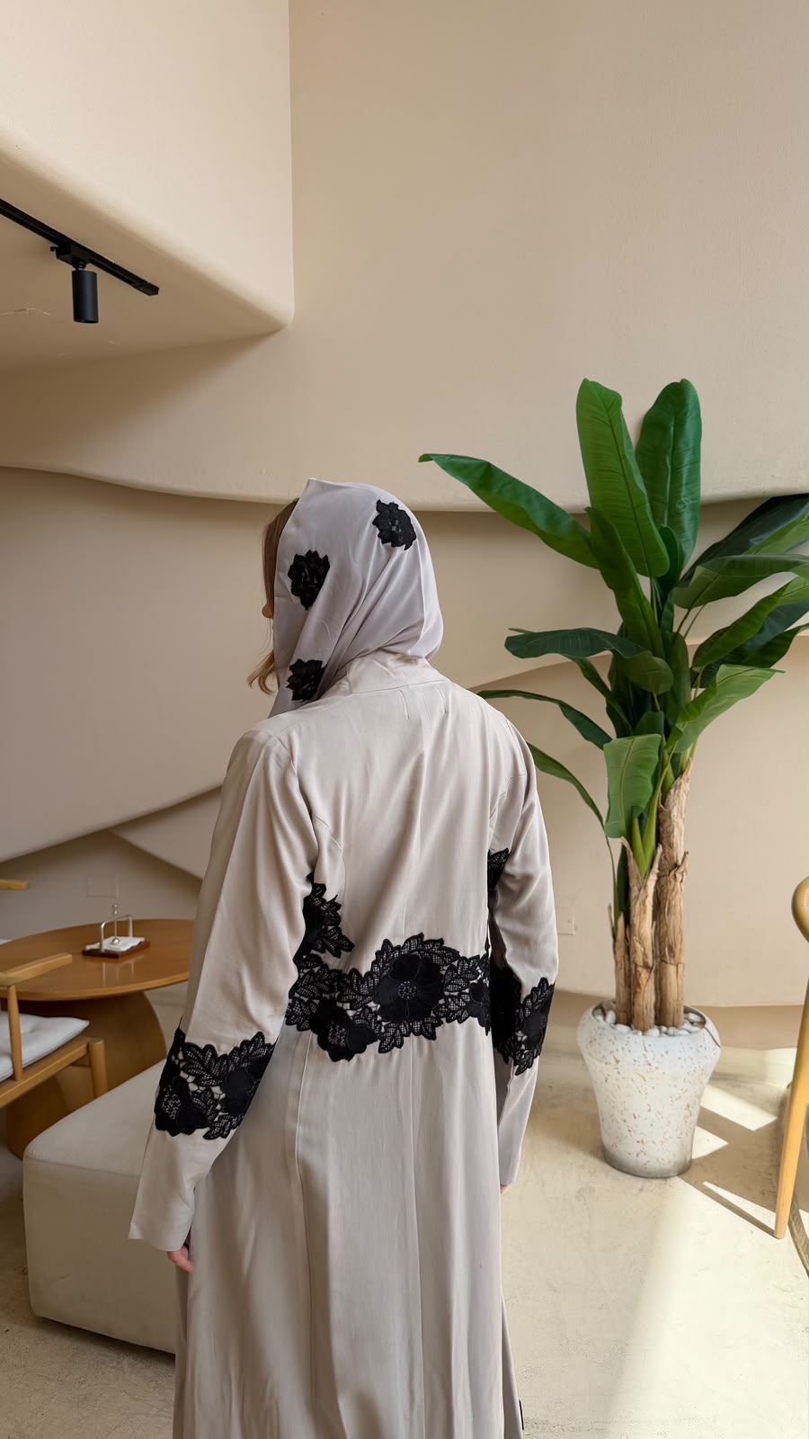 Ilariya 220