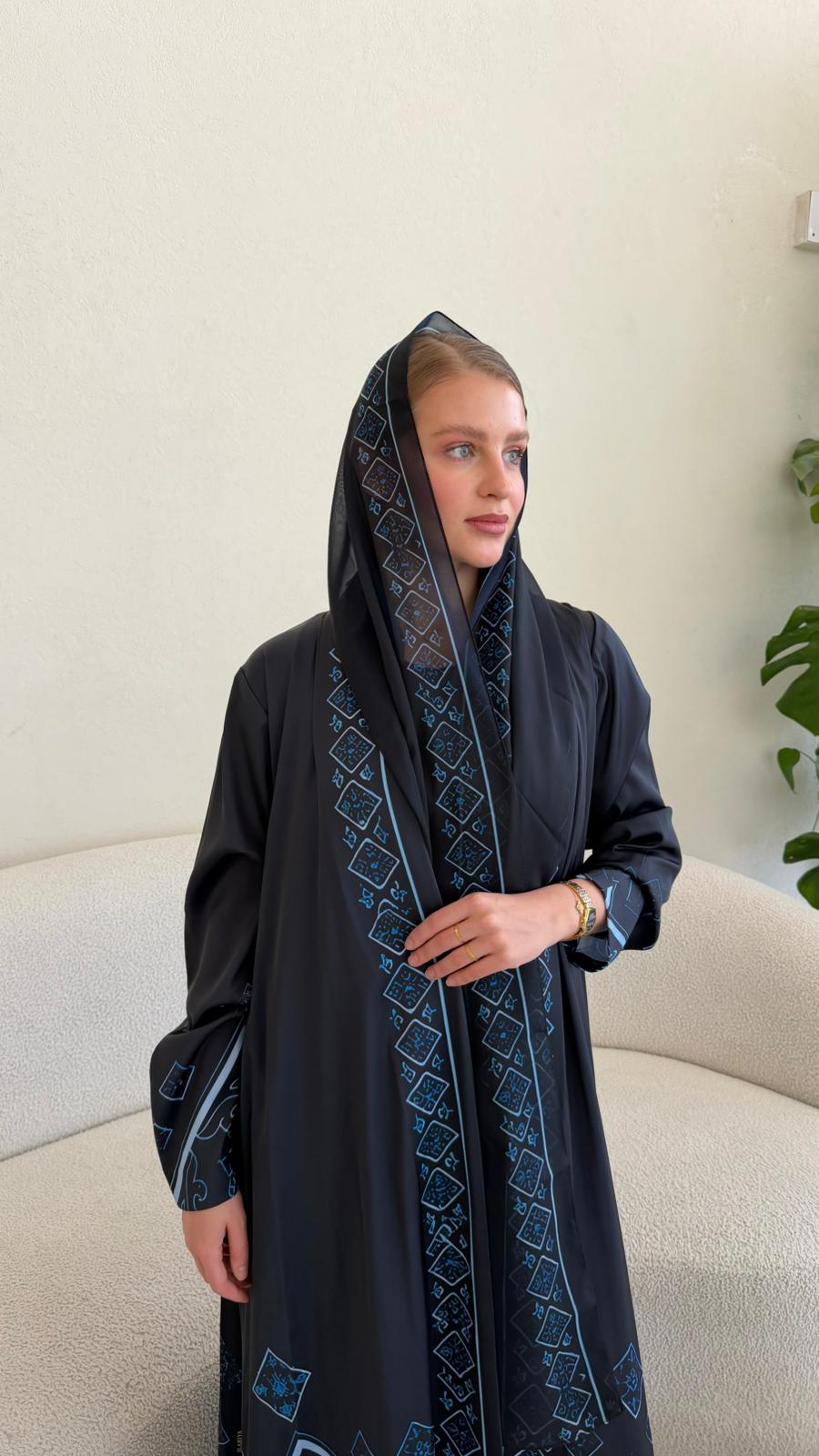 Ilariya 228