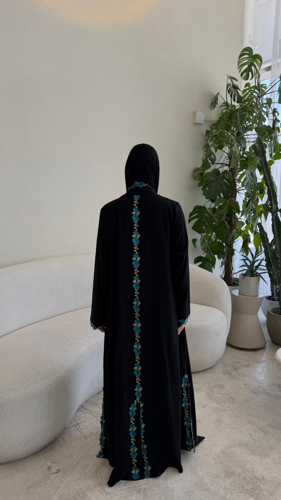 Ilariya 230
