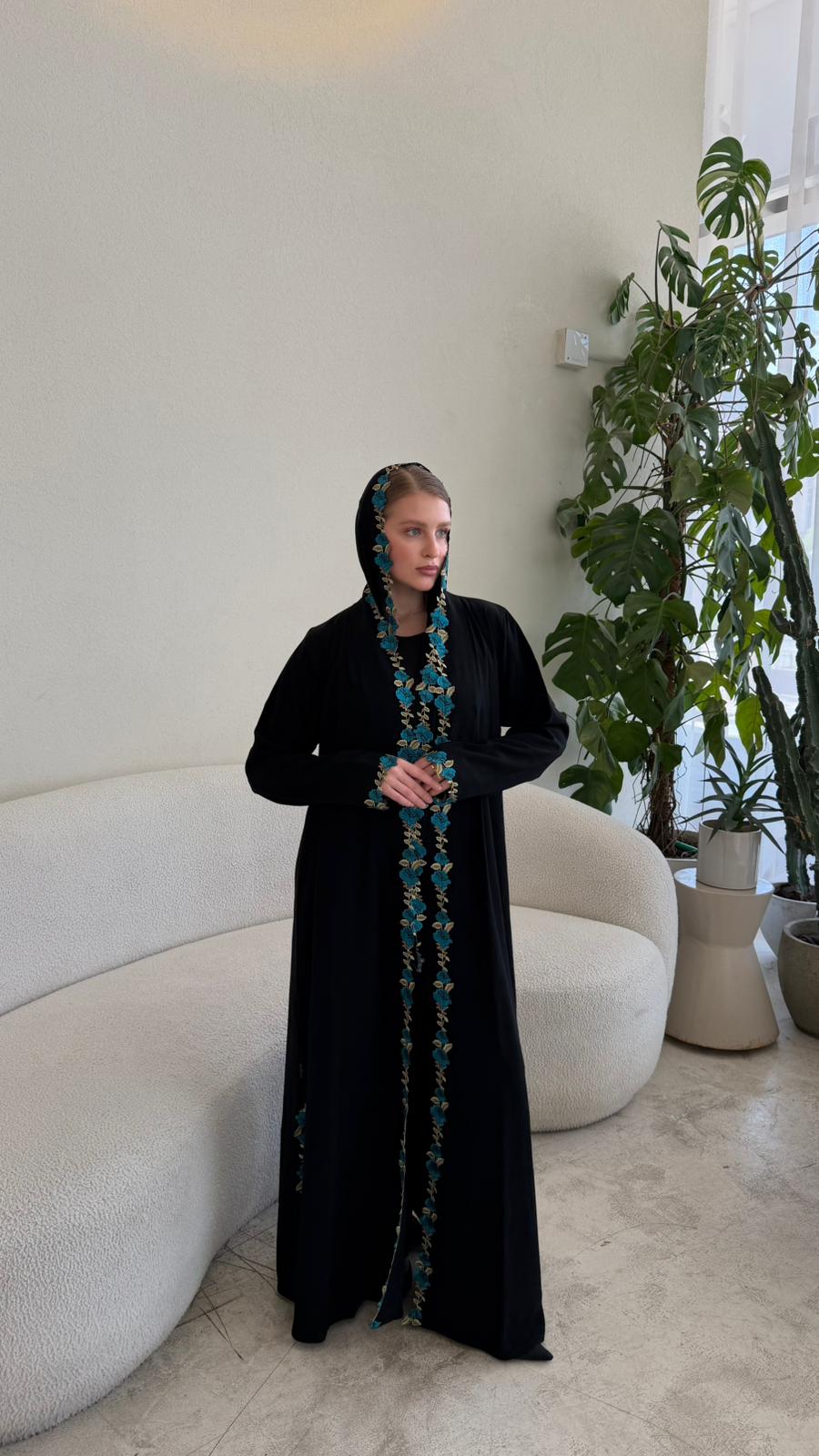 Ilariya 230
