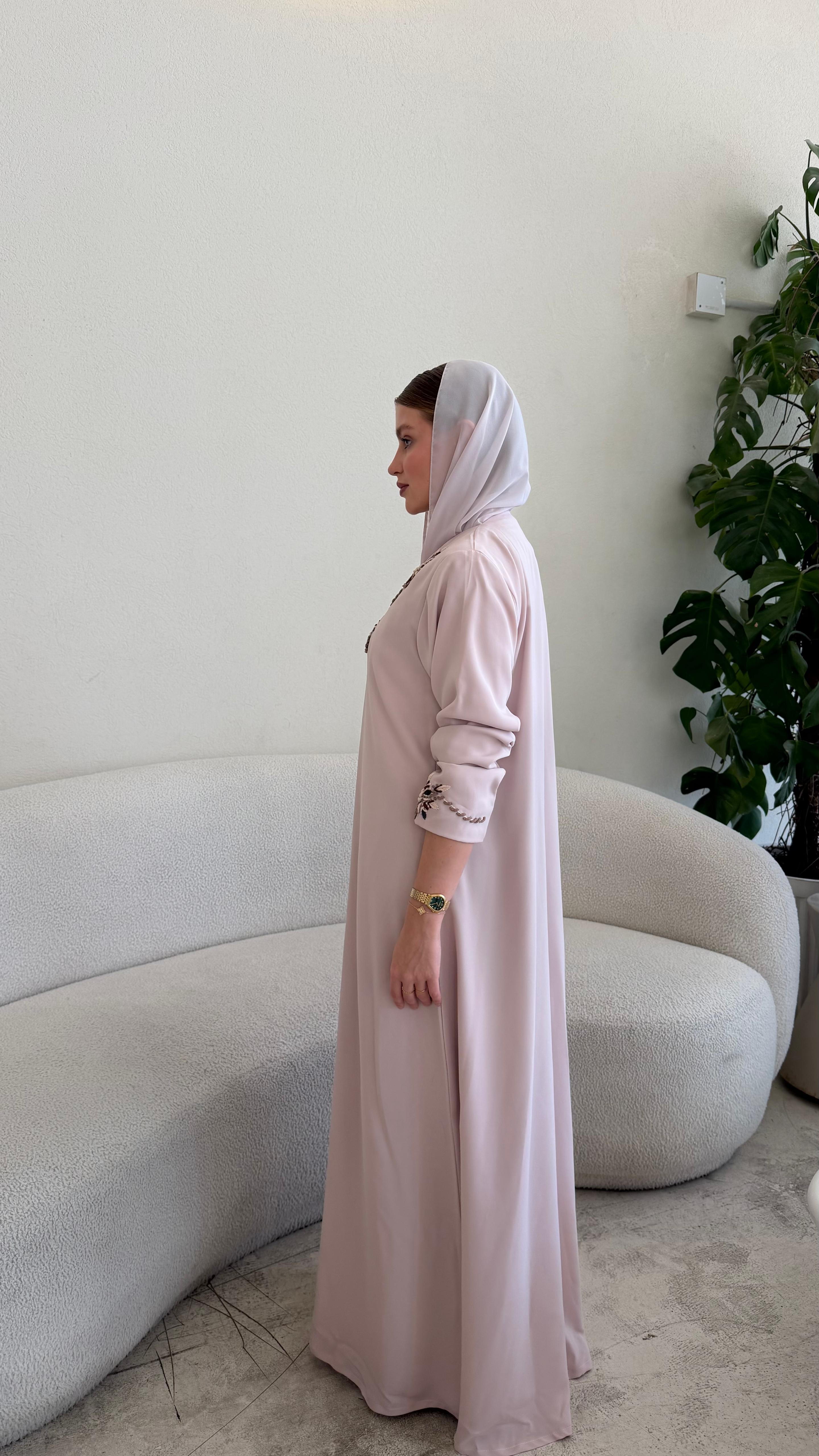 Ilariya 238