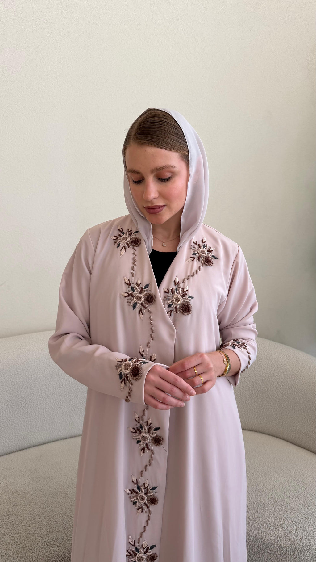 Ilariya 238