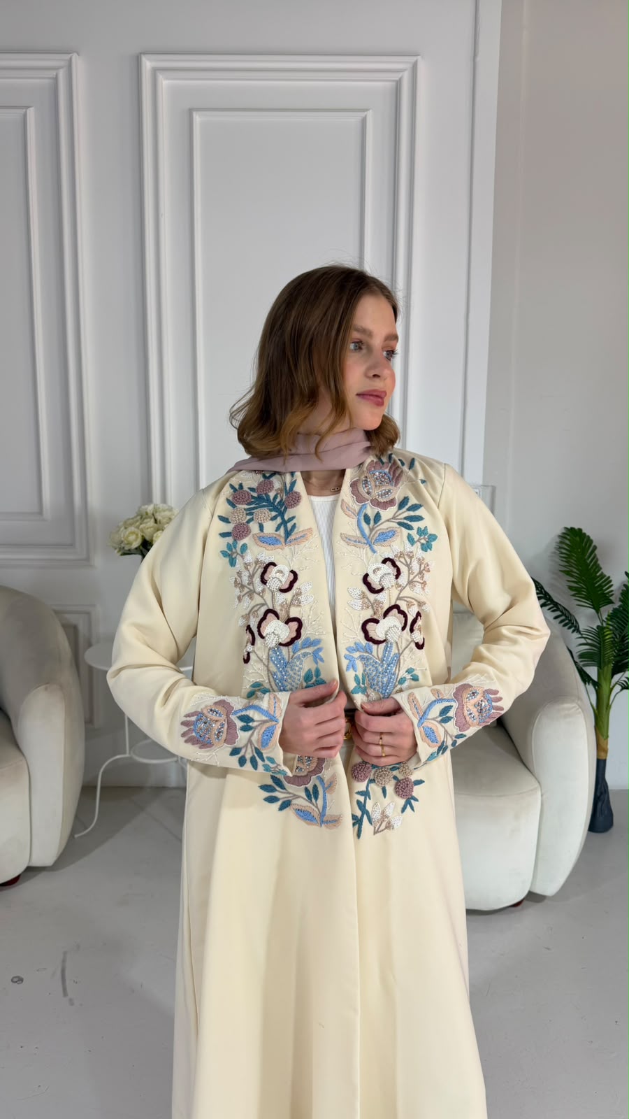 Ilariya 257
