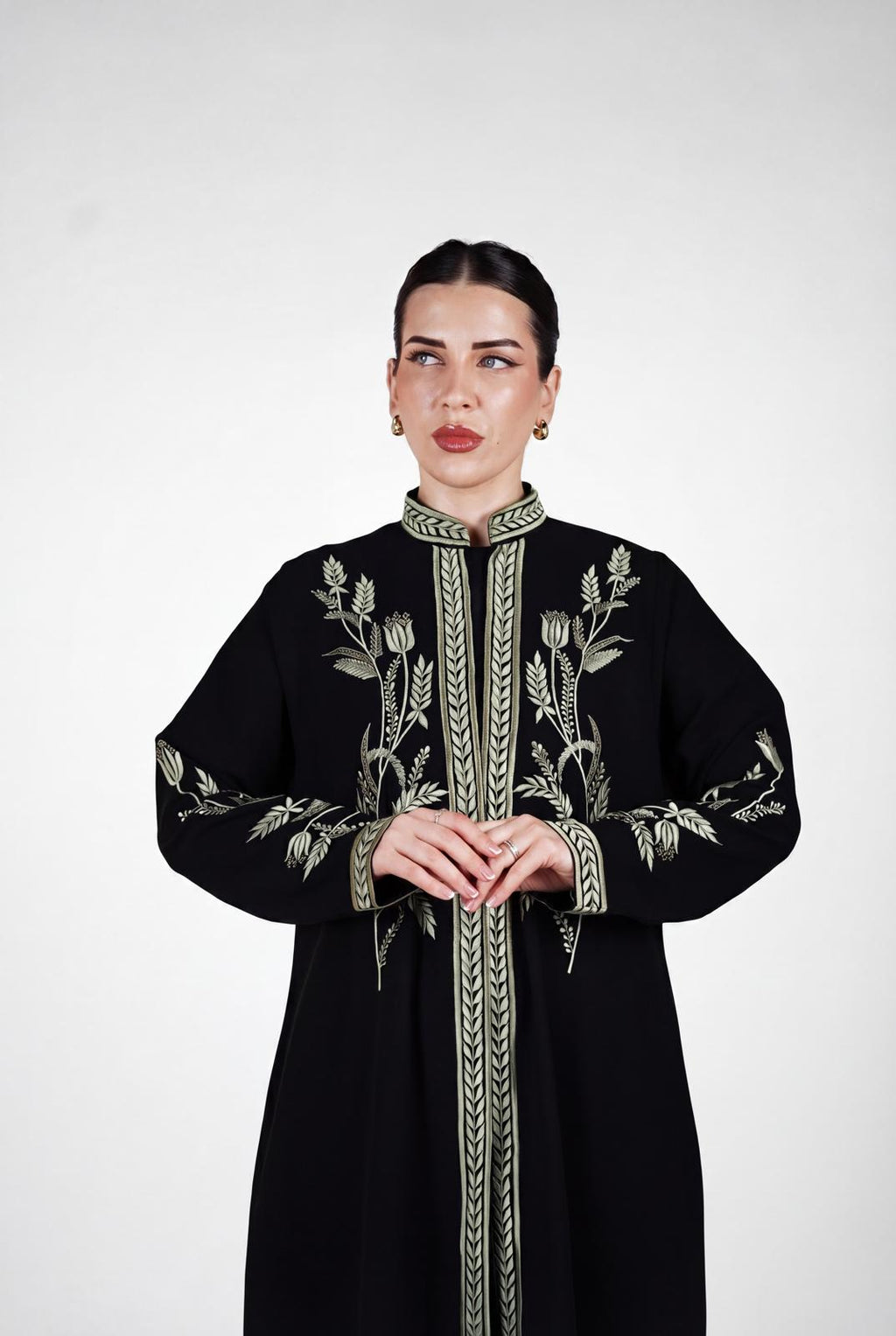 Ilariya 136